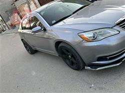 Chrysler 200